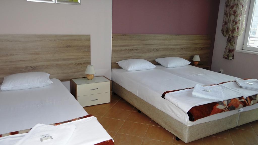 Guest Rooms Kom Sofía Habitación foto