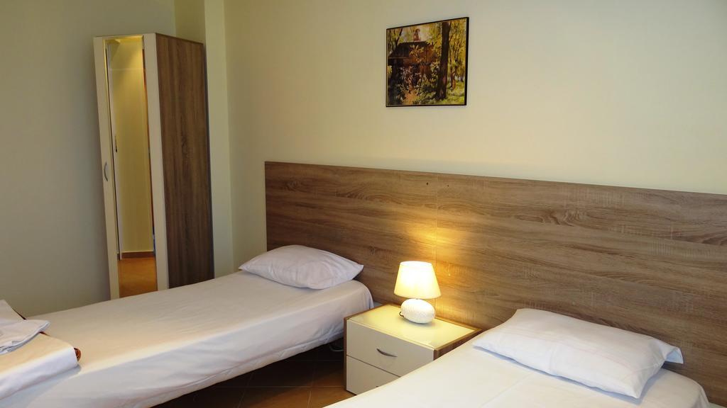 Guest Rooms Kom Sofía Habitación foto
